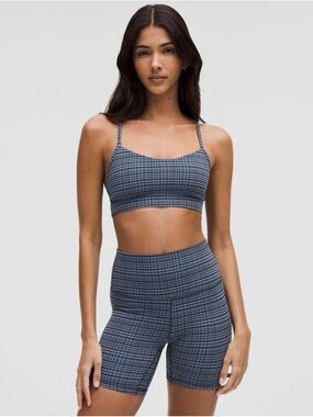 Lululemon Flow Y Bra Nulu *NWT*